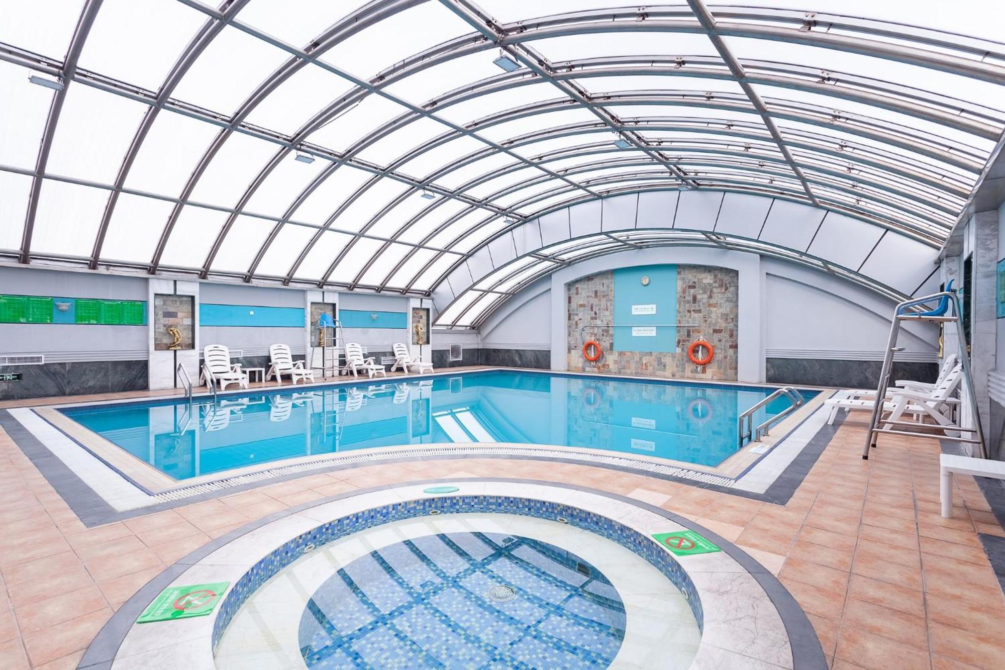 Holiday Inn Hefei By Ihg Buitenkant foto